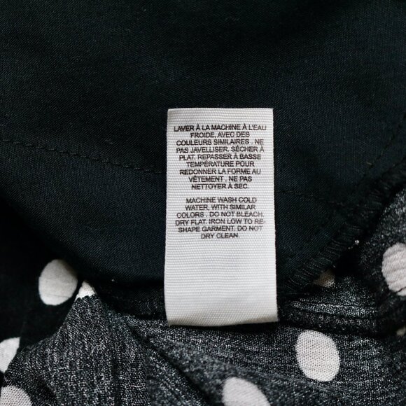 Garage Women's Ruffled White and Black Polka Dot Shorts, size Extra Small - Picture 9 of 9